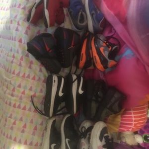 8 PAIR TODDLER NIKES
